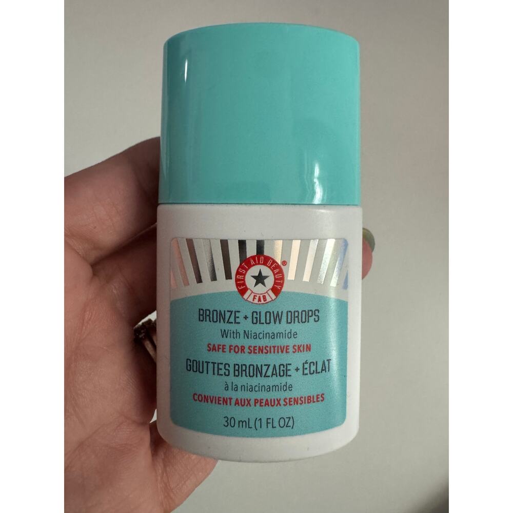 First Aid Beauty - Bronze + Glow Drops